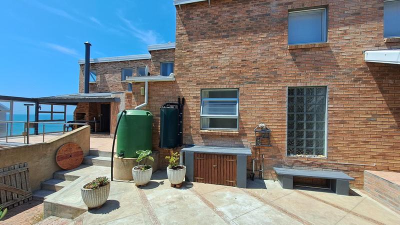 4 Bedroom Property for Sale in Jongensfontein Western Cape